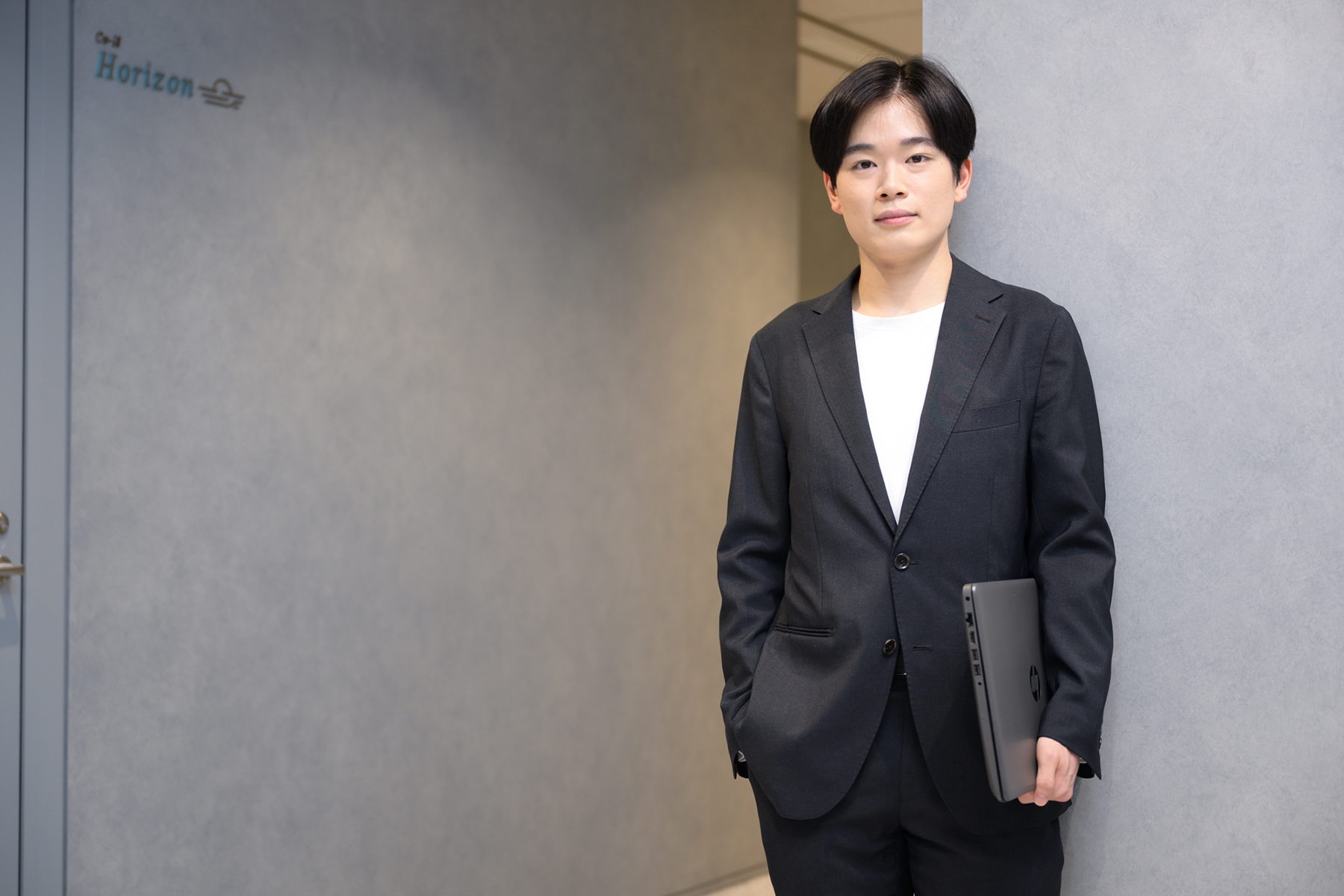 男性社員2